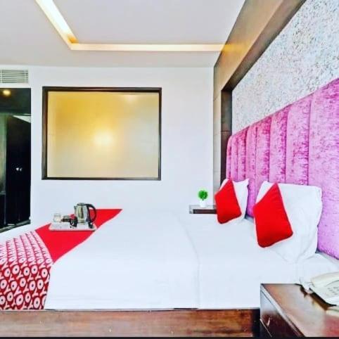 Hotel The Platform Near Us Embassy Chanakyapuri Delhi New Delhi Bilik gambar